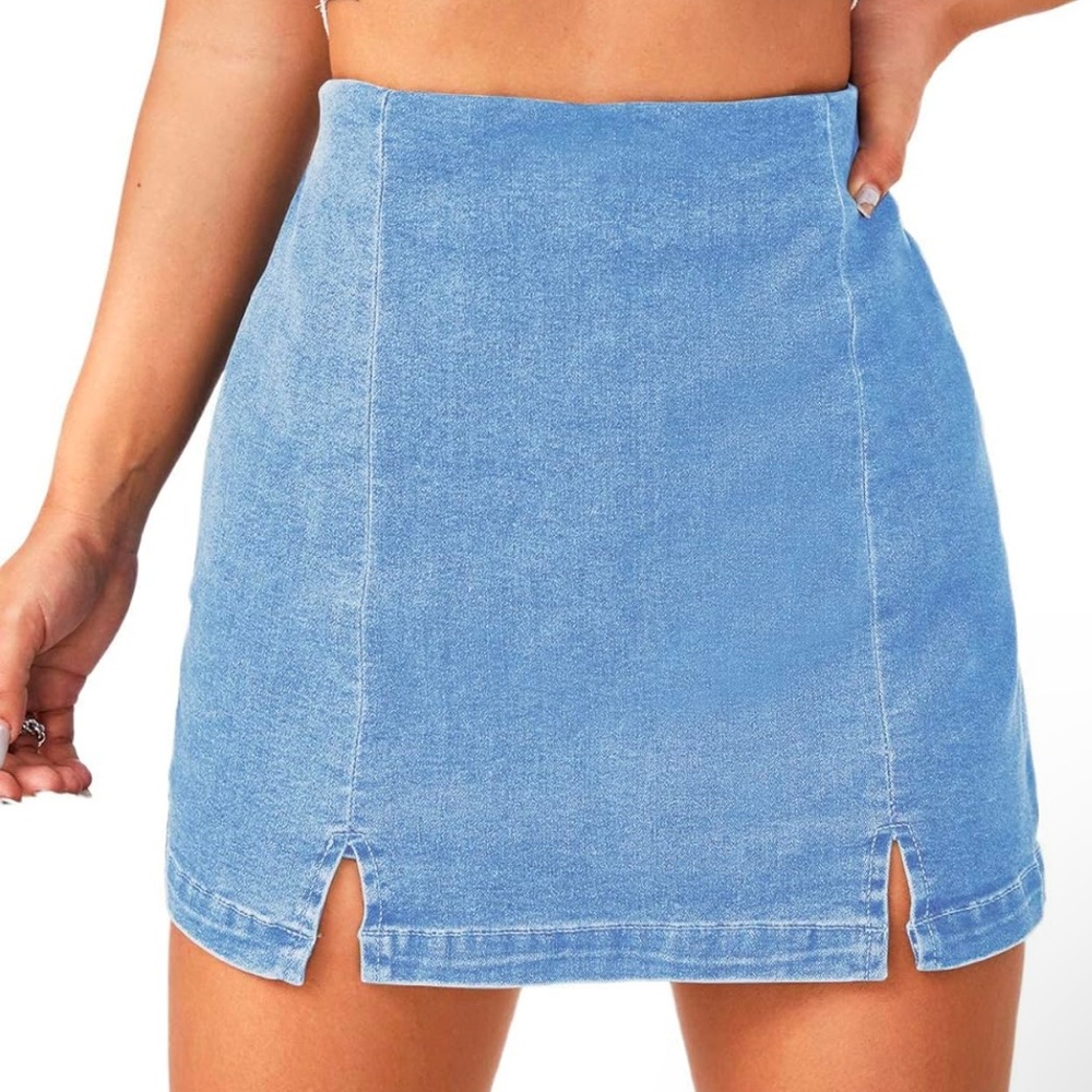 NWOT women’s jean skort